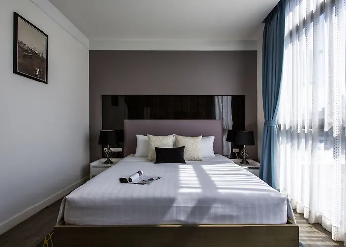 Metropolis Bangkok, Tapestry Collection By Hilton Hotel Bangkok