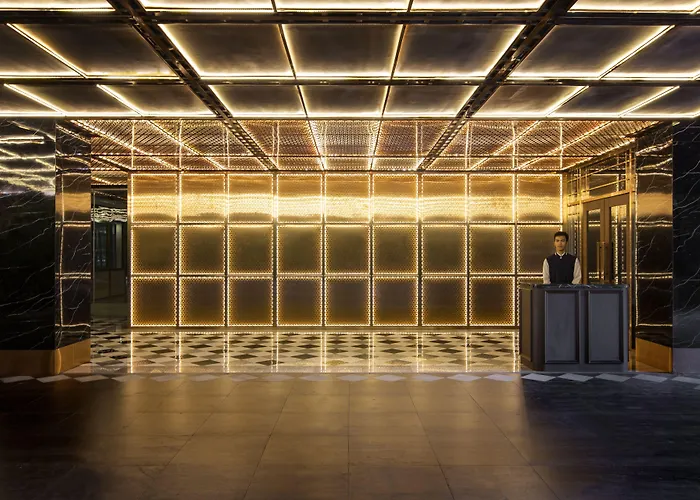 Metropolis Bangkok, Tapestry Collection By Hilton Hotel 5*